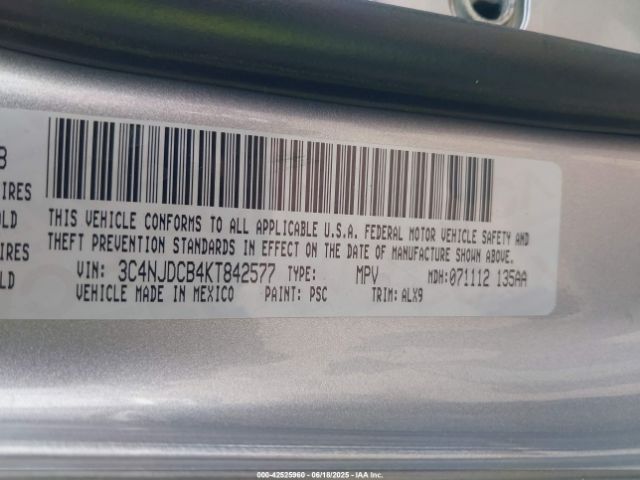 2019 JEEP COMPASS 3C4NJDCB4KT842577 Photo 8