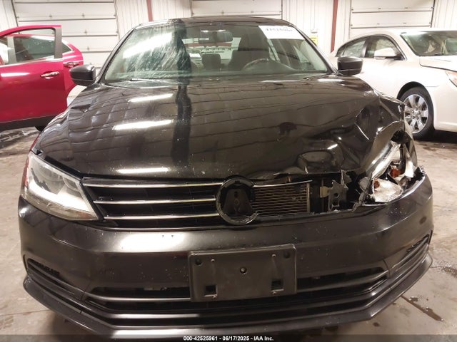 3VW2K7AJ4FM243087 Volkswagen 2015