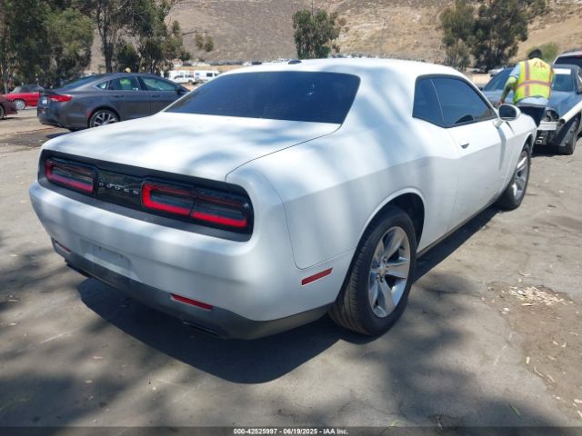 2017 DODGE CHALLENGER 2C3CDZAG3HH578123 Photo 3
