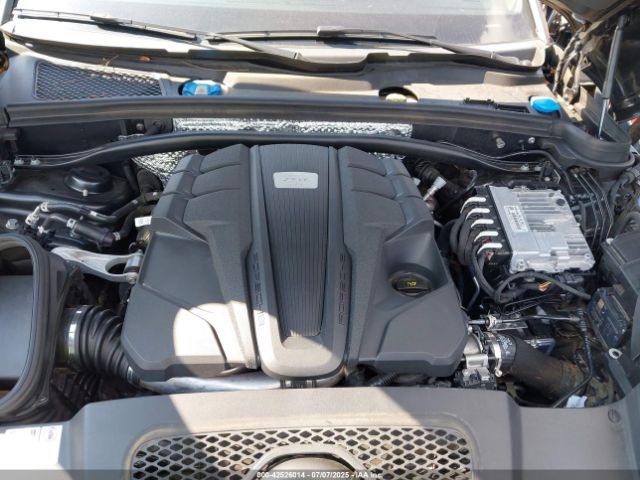 2020 PORSCHE MACAN WP1AG2A59LLB56061 Photo 9