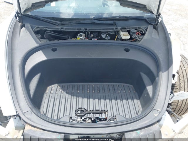 2023 TESLA MODEL 3 5YJ3E1EA8PF384806 Photo 9