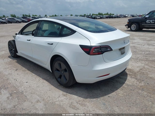 2023 TESLA MODEL 3 5YJ3E1EA8PF384806 Photo 2