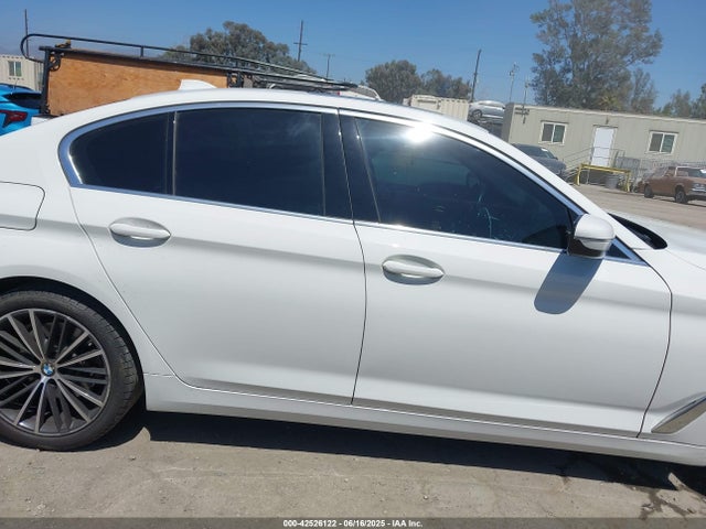 WBA53BH04PWY09566 BMW 530I