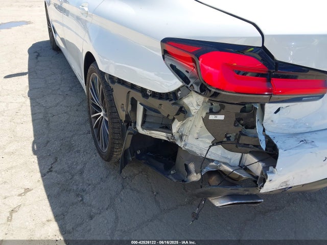 WBA53BH04PWY09566 BMW 530I