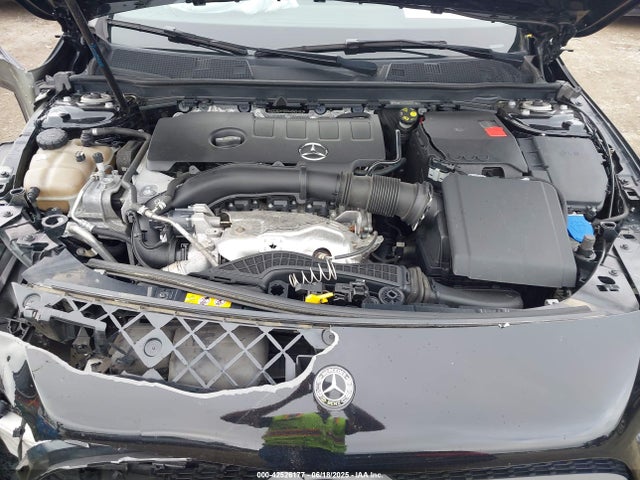 WDD3G4FB5KW025491 Mercedes-Benz m260