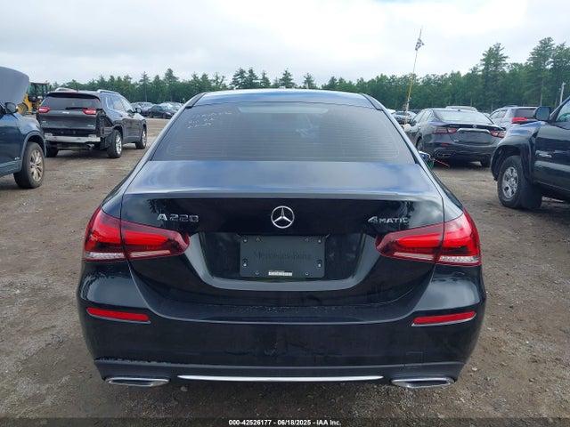 WDD3G4FB5KW025491 Mercedes-Benz m260