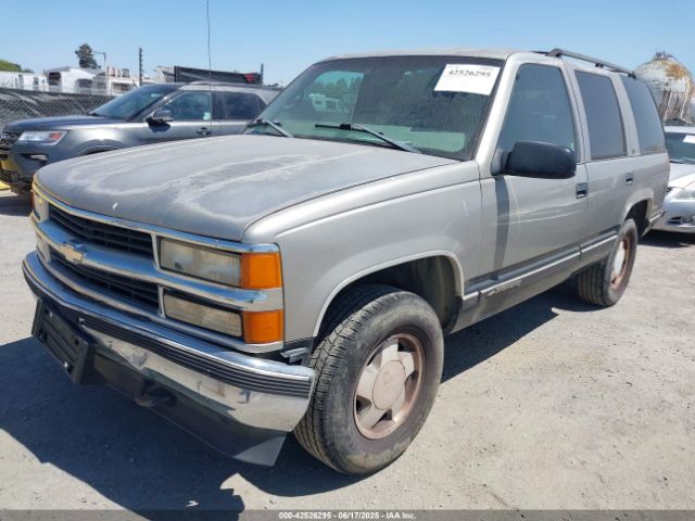 1999 CHEVROLET TAHOE 1GNEK13R4XJ308641 Photo 1