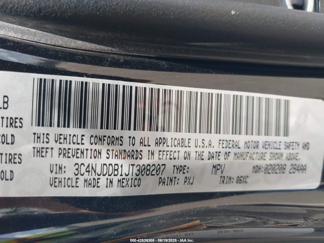 3C4NJDDB1JT308207 Jeep 2018