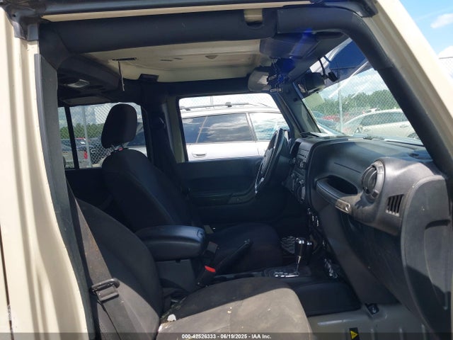 1C4BJWDG2JL824078 Jeep WRANGLER JK