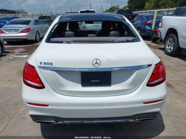 WDDZF4JB5HA011651 Mercedes-Benz m274
