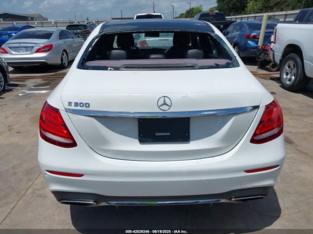 WDDZF4JB5HA011651 Mercedes-Benz m274