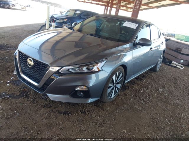 1N4BL4DV5KC134636 Nissan 2019