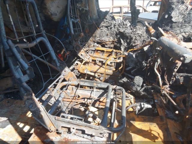 2021 RAM PROMASTER 2500 3C6LRVDG8ME508177 Photo 4