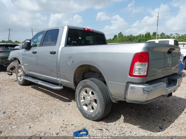 3C6UR5DL8RG343566 RAM 2500