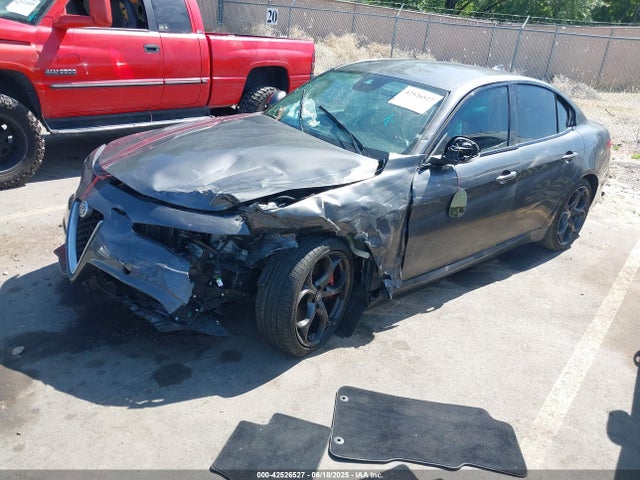 ZARFAEEN5H7529025 Alfa Romeo giulia (952)