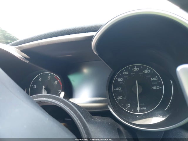 ZARFAEEN5H7529025 Alfa Romeo giulia (952)