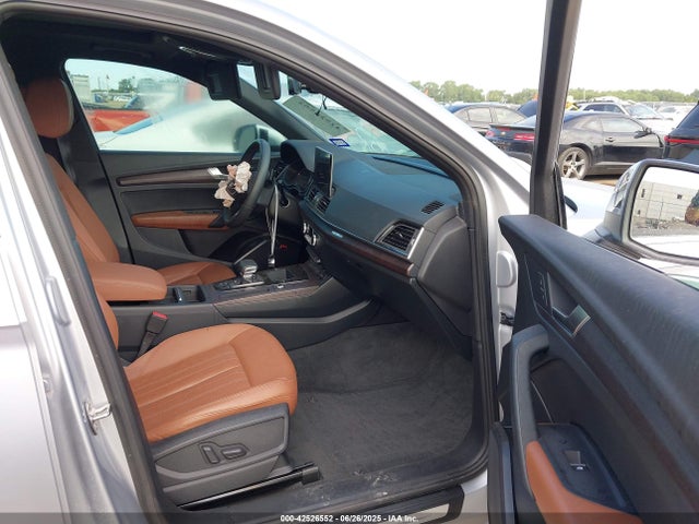 2022 AUDI Q5 WA1GAAFY0N2052992 Photo 4