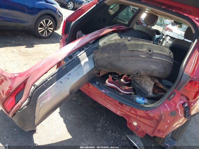5XYZTDLB4HG438951 Hyundai Santa Fe Sport 2.4l