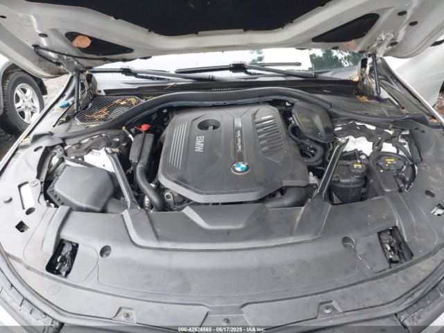 WBA7E2C58HG740141 BMW 740I