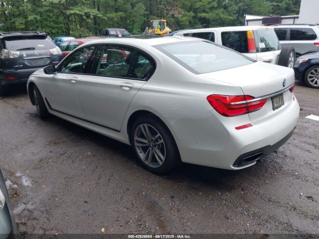WBA7E2C58HG740141 BMW 740I
