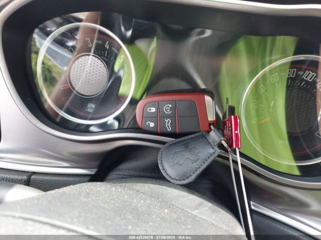 2021 DODGE CHALLENGER 2C3CDZFJ1MH526861 Photo 10