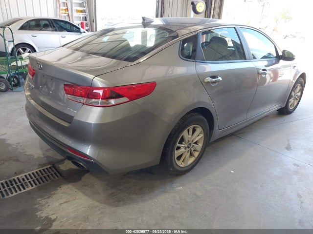 KIA gdi 2018 5XXGT4L35JG209561 Image 4