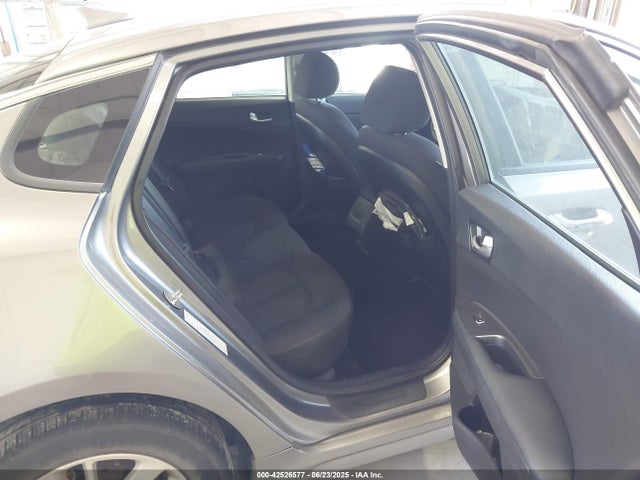 KIA gdi 2018 5XXGT4L35JG209561 Image 8