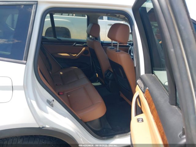 2016 BMW X3 5UXWX9C57G0D67829 Photo 7