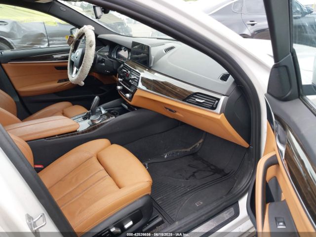 WBAJA7C5XJWA72470 BMW 530I