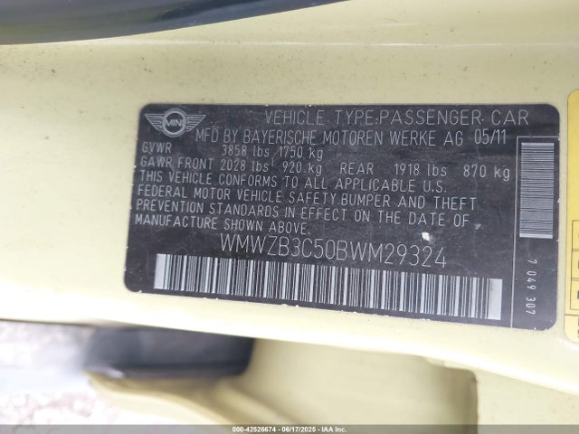 2011 MINI COOPER COUNTRYMAN WMWZB3C50BWM29324 Photo 8