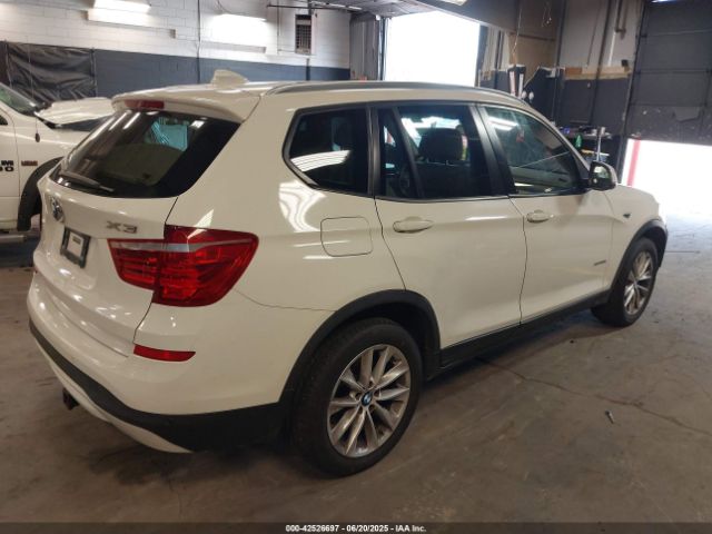 2016 BMW X3 5UXWX9C53G0D64491 Photo 3