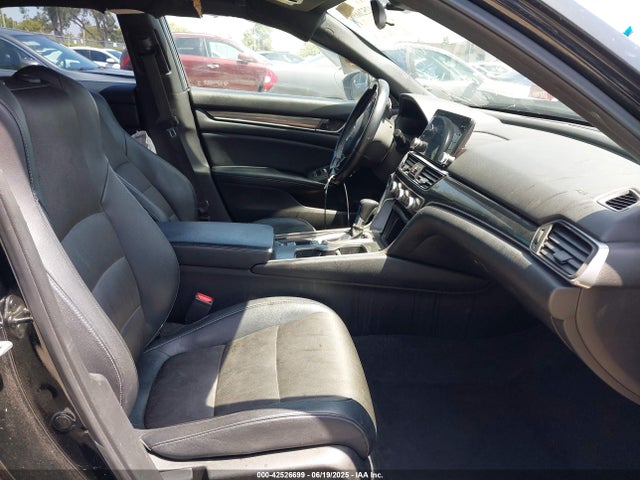 1HGCV1F34JA039239 Honda Accord Sport