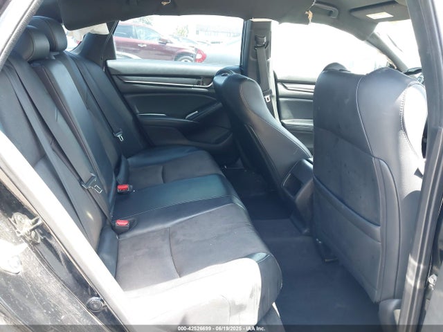 1HGCV1F34JA039239 Honda Accord Sport