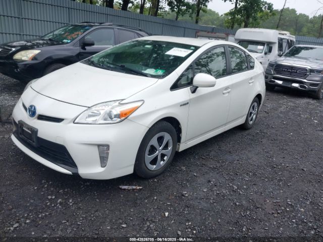 JTDKN3DU5E1764274 Toyota Prius Three