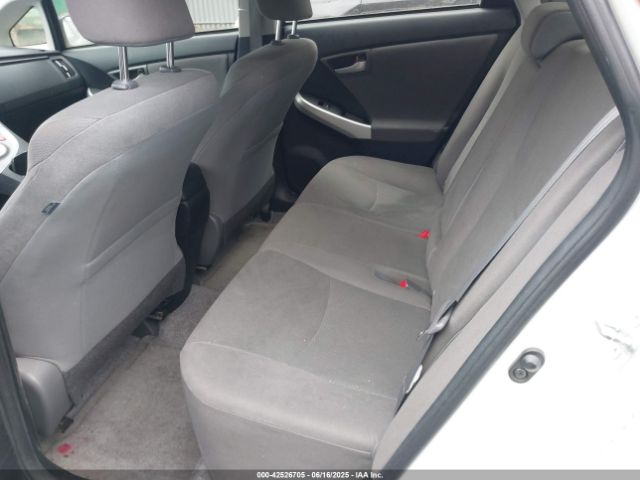 JTDKN3DU5E1764274 Toyota Prius Three