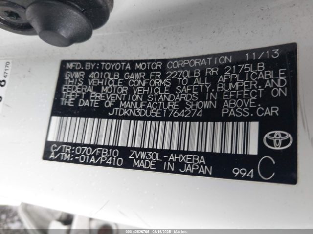 JTDKN3DU5E1764274 Toyota Prius Three