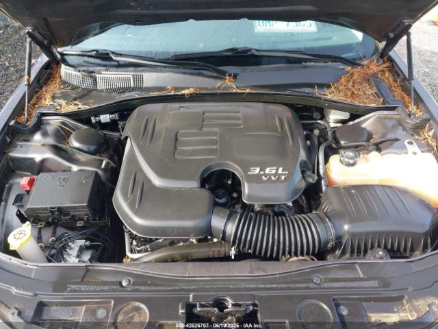 2017 CHRYSLER 300 2C3CCAAG7HH647514 Photo 9