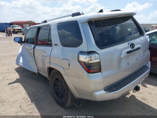 2020 TOYOTA 4RUNNER JTEZU5JR6L5224902 Photo 2