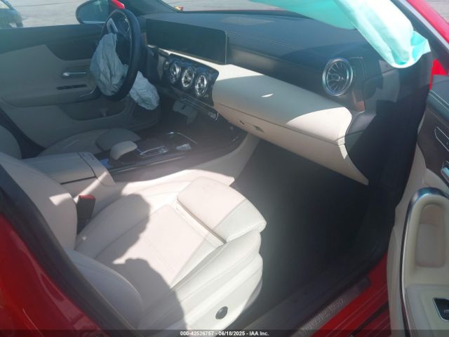 2020 MERCEDES-BENZ CLA 250 WDD5J4GB9LN078453 Photo 4