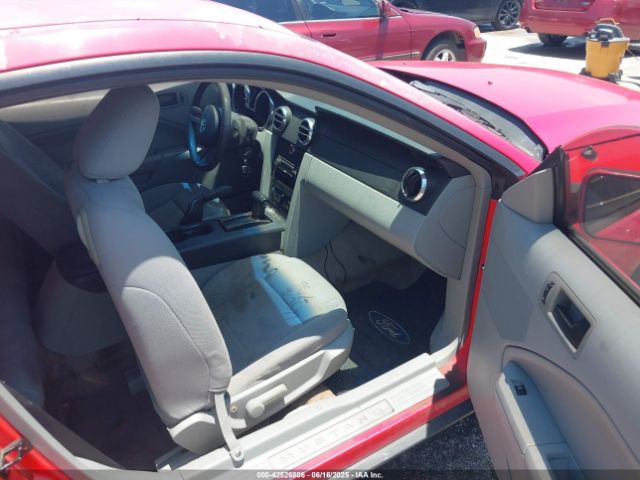 2005 FORD MUSTANG 1ZVFT80N855144821 Photo 4
