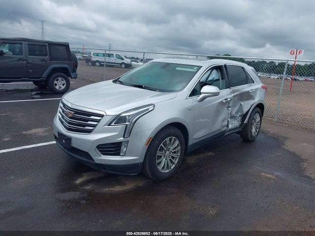 2017 CADILLAC XT5 1GYKNDRS8HZ256703 Photo 1