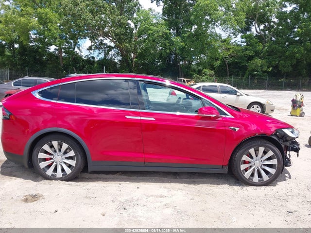 5YJXCDE41LF237160 Tesla 2020