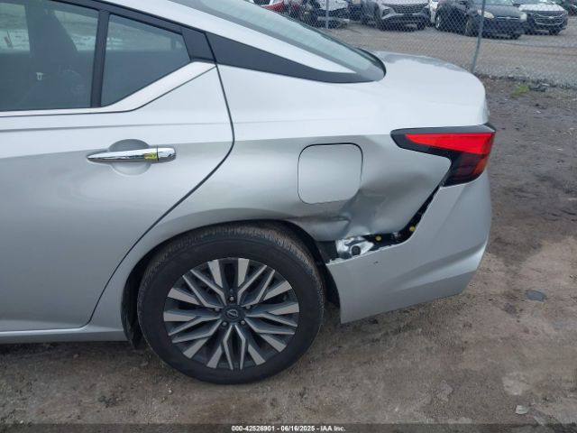 1N4BL4DV4RN338570 Nissan Altima Sv Fwd