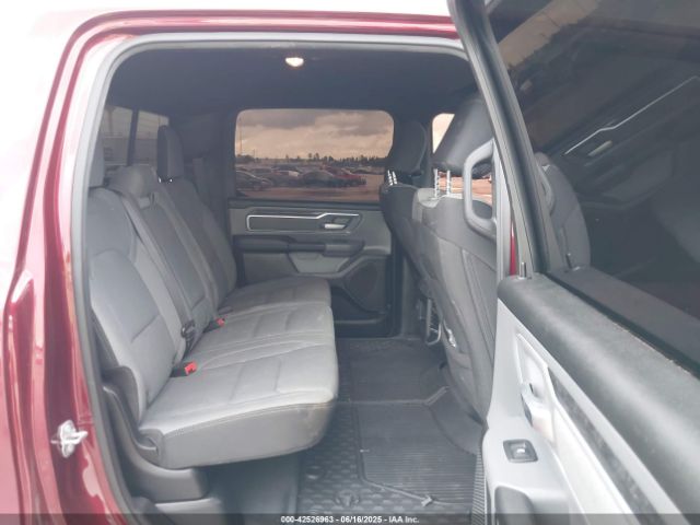 2022 RAM 1500 1C6RREFT8NN187078 Photo 7