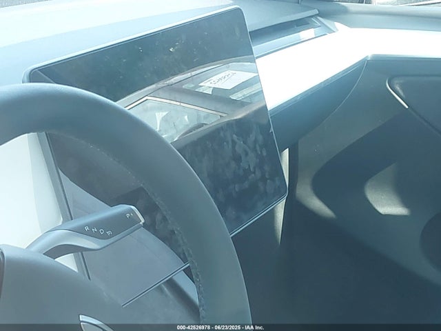 7SAYGDEF9SF305944 Tesla 2025