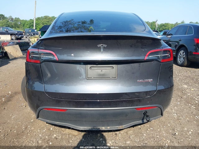 7SAYGDEF9SF305944 Tesla 2025