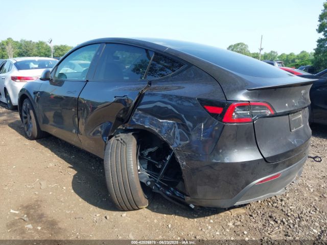 2025 TESLA MODEL Y 7SAYGDEF9SF305944 Photo 5