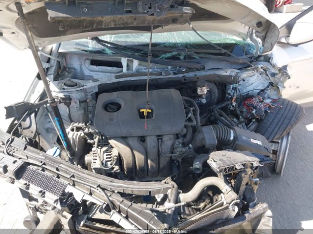2019 HYUNDAI ELANTRA KMHD84LF6KU731170 Photo 9