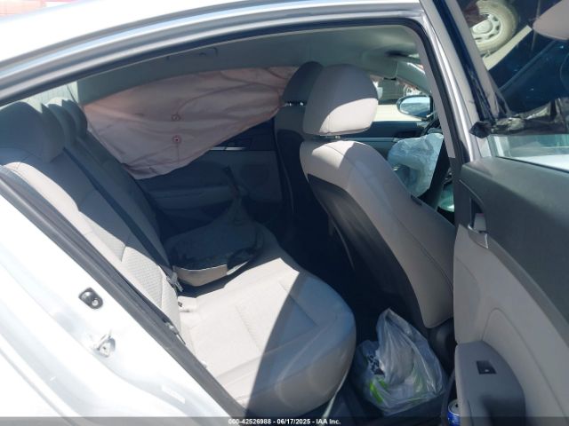 2019 HYUNDAI ELANTRA KMHD84LF6KU731170 Photo 7