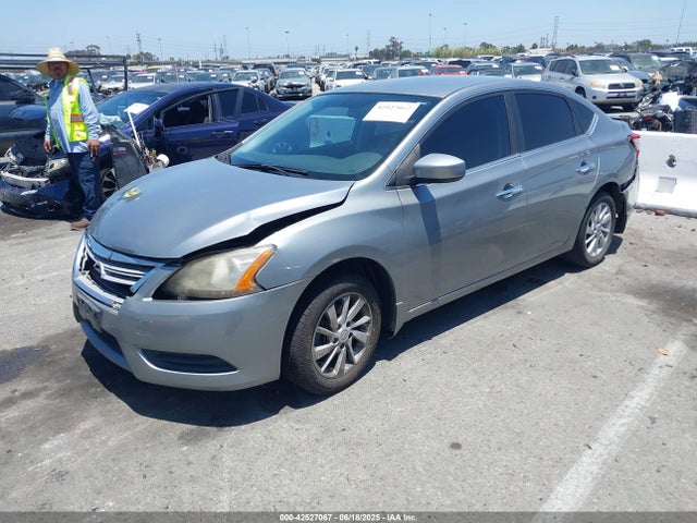 Nissan 2014 2014 3N1AB7APXEY338685 Image 2